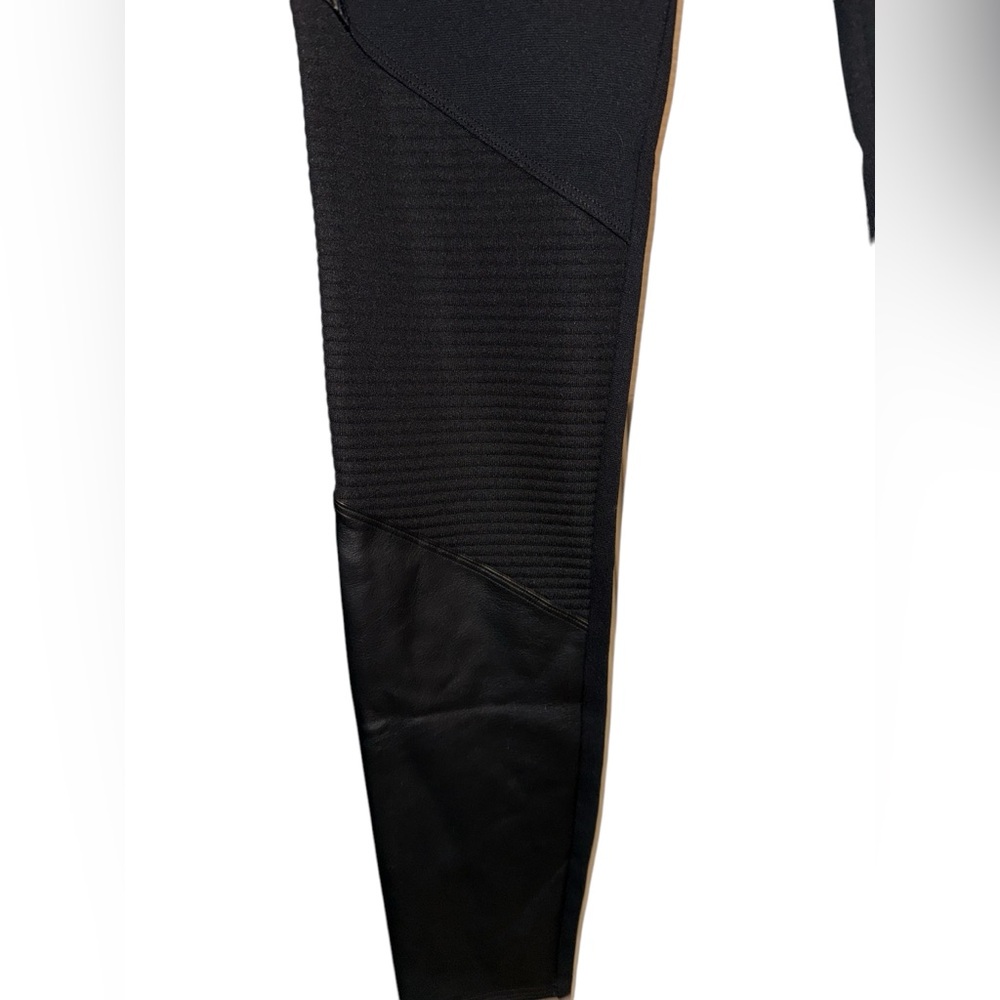 Assets Spanx Leggings Size Small 20305R Moto Faux Leather Ponte Black - Picture 6 of 8